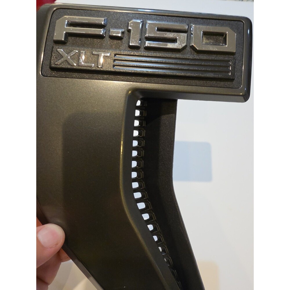 2021-2023 Ford F150 XLT LH Side Fender Vent Emblem Logo Gray OEM